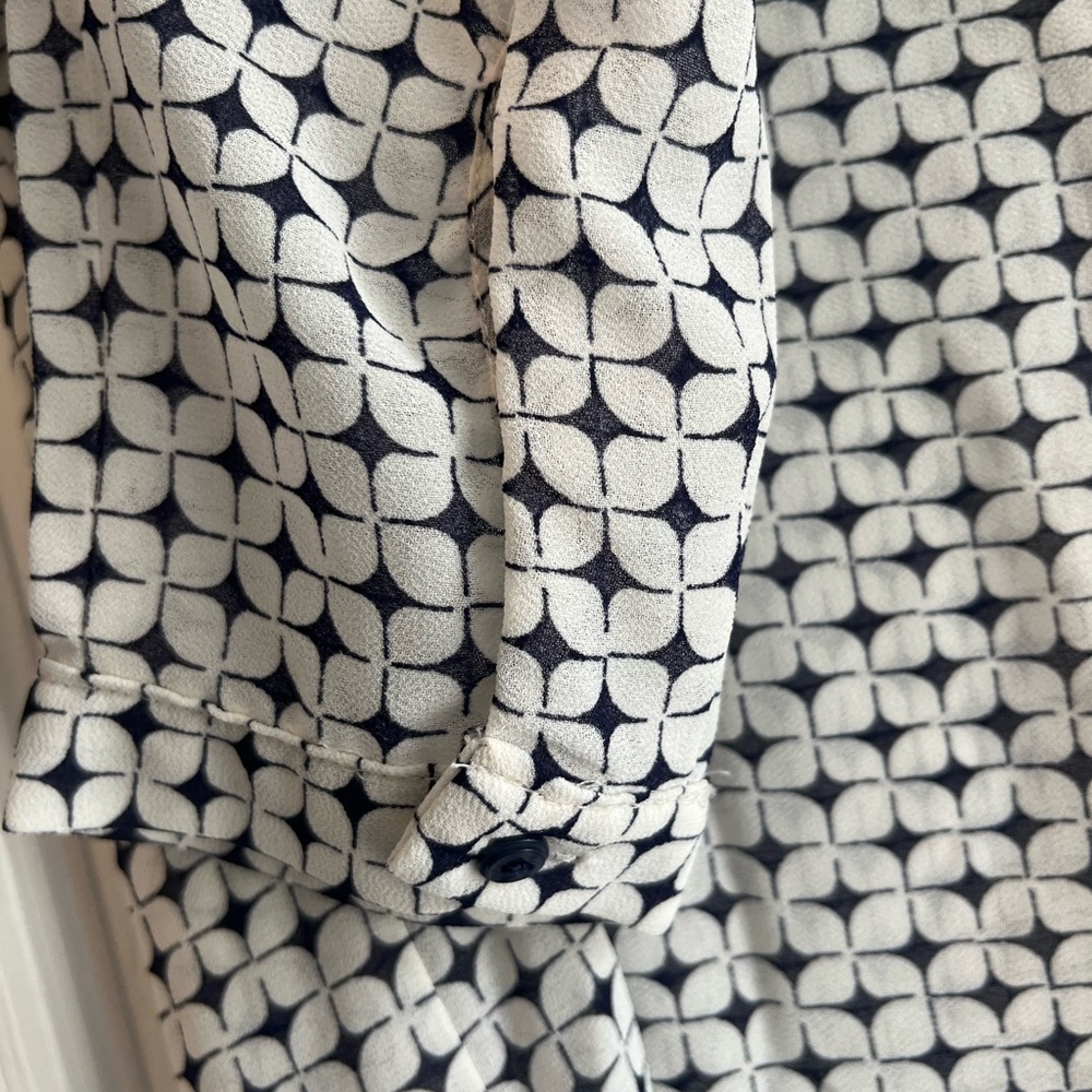 H&M | Blouse - Picture 7 of 9